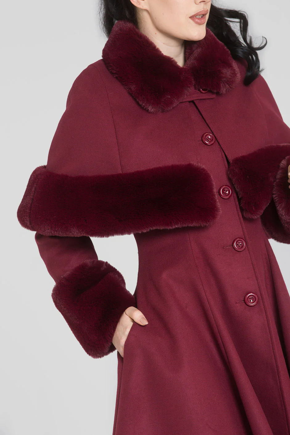 Capulet Coat - Image 10